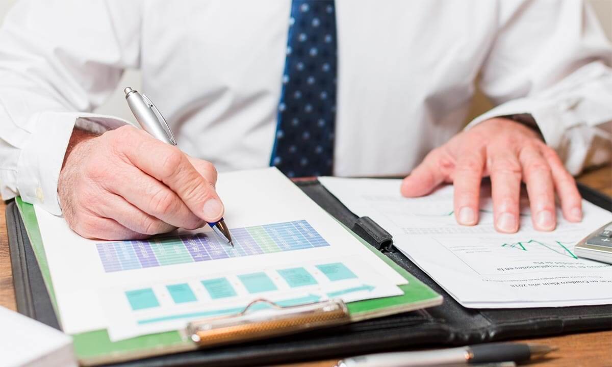 How Much Does a RICS Valuation Report Cost in 2026